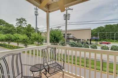 Home For Sale in Ocean Springs, Mississippi