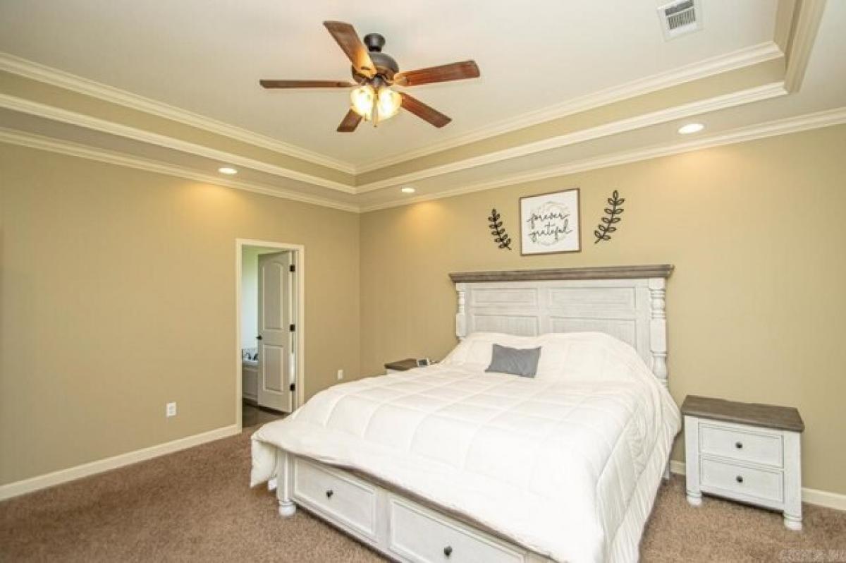 Picture of Home For Sale in Benton, Arkansas, United States