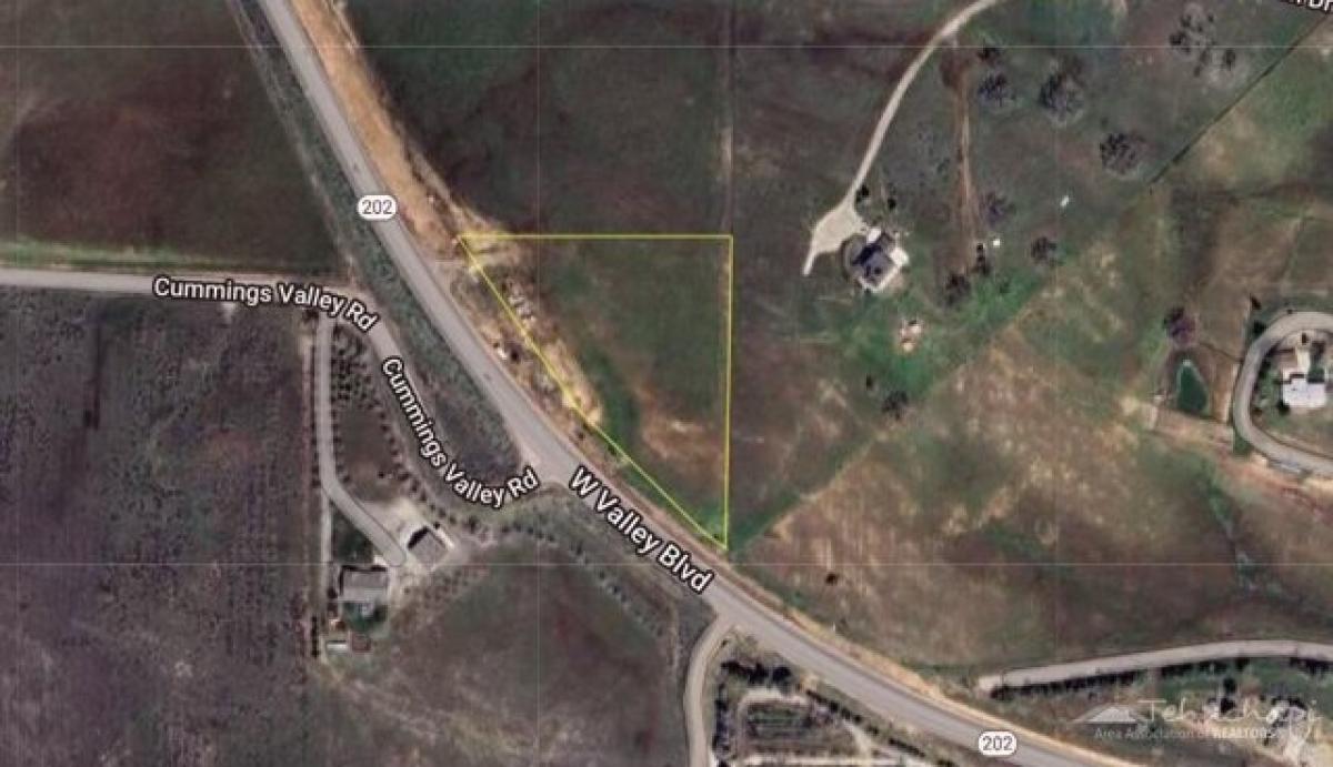 Picture of Residential Land For Sale in Tehachapi, California, United States