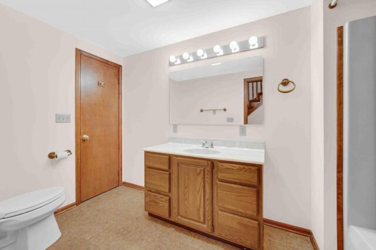 Picture of Home For Sale in La Porte, Indiana, United States