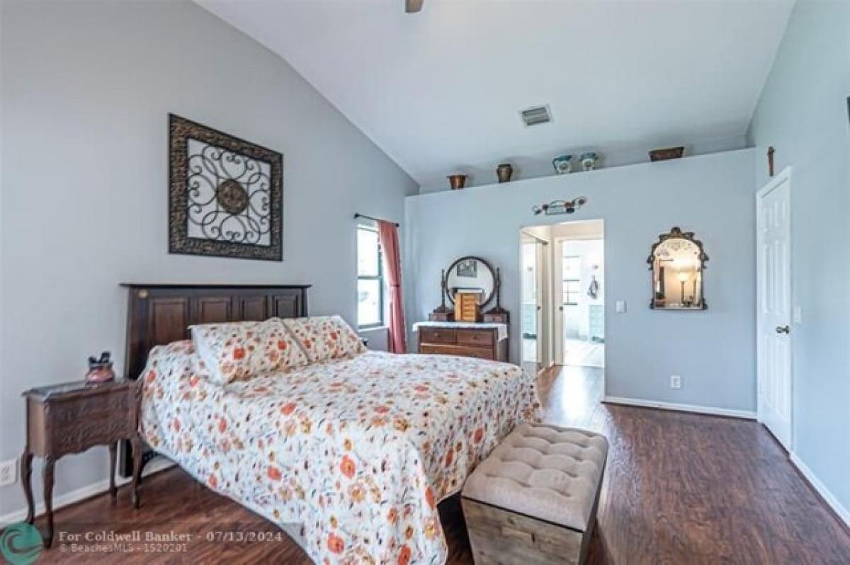 Picture of Home For Sale in Davie, Florida, United States