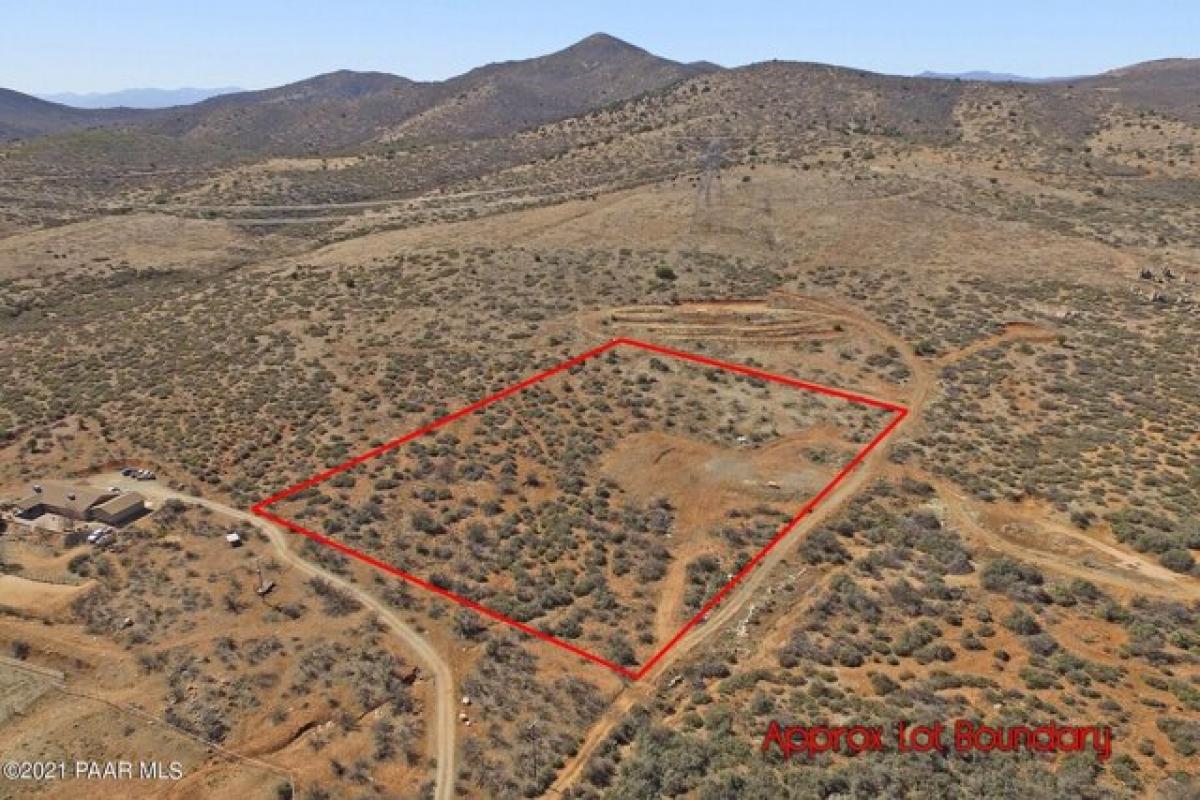 Picture of Residential Land For Sale in , Arizona, United States