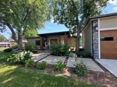 Home For Sale in Arvada, Colorado