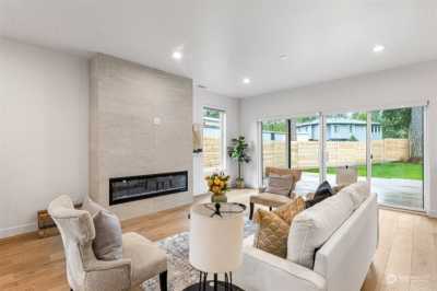 Home For Sale in Woodinville, Washington