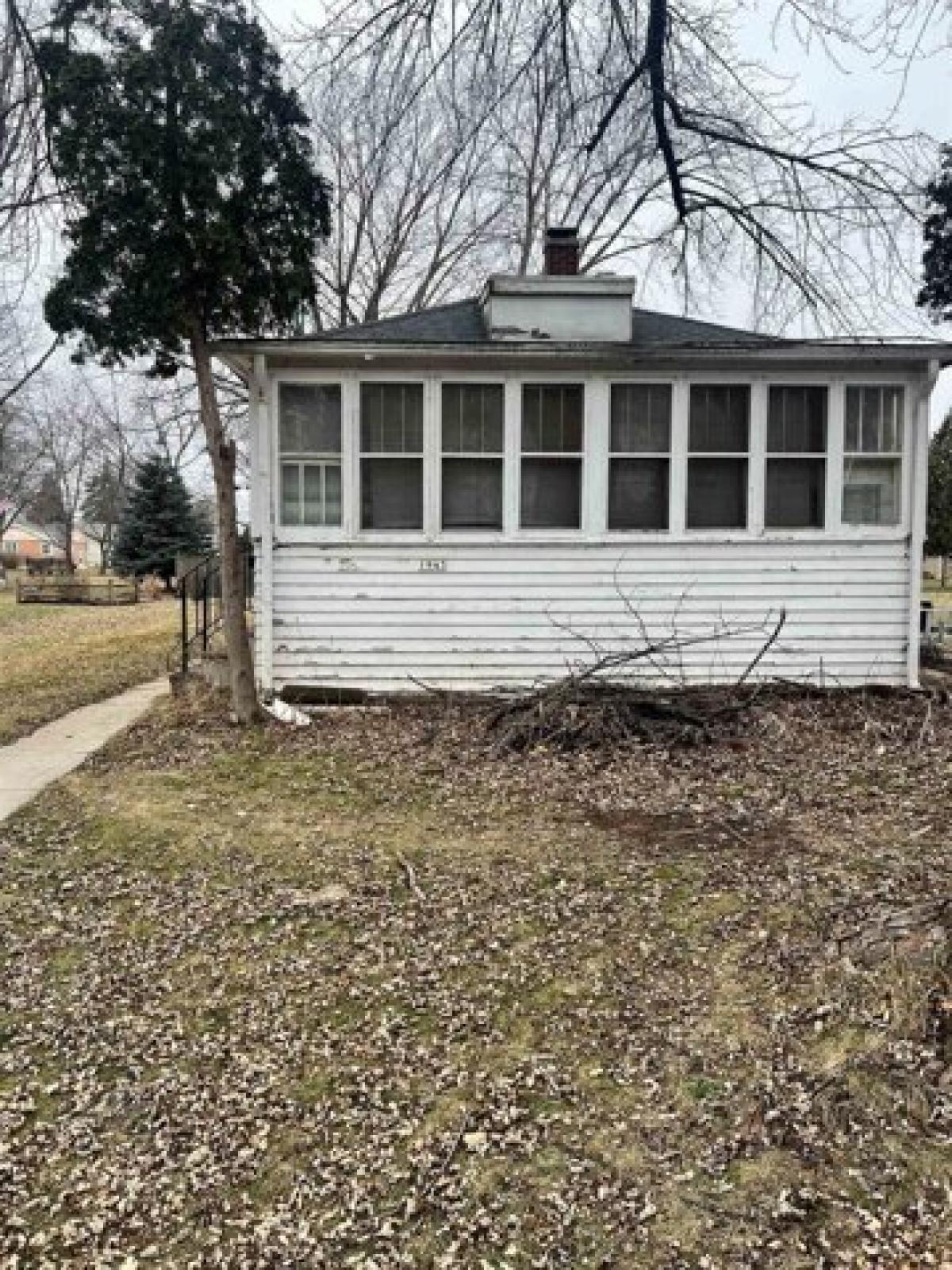 Picture of Home For Sale in Oshkosh, Wisconsin, United States