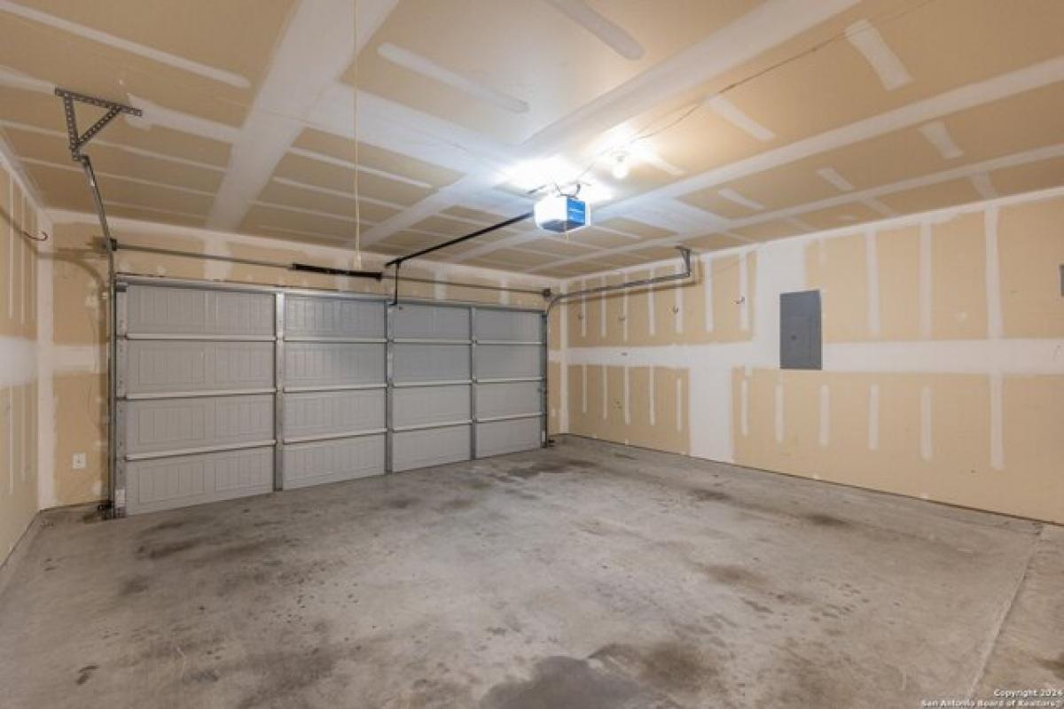 Picture of Home For Rent in Converse, Texas, United States