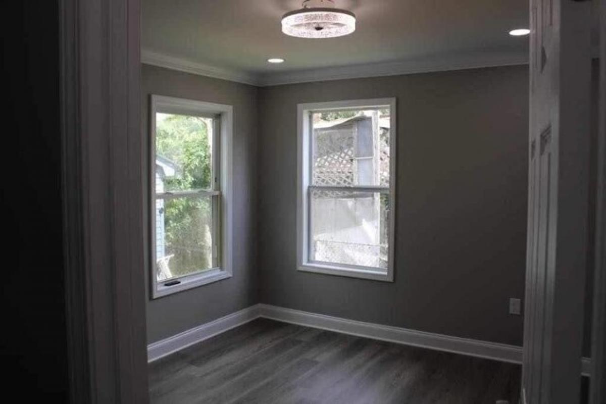 Picture of Home For Sale in Kenner, Louisiana, United States