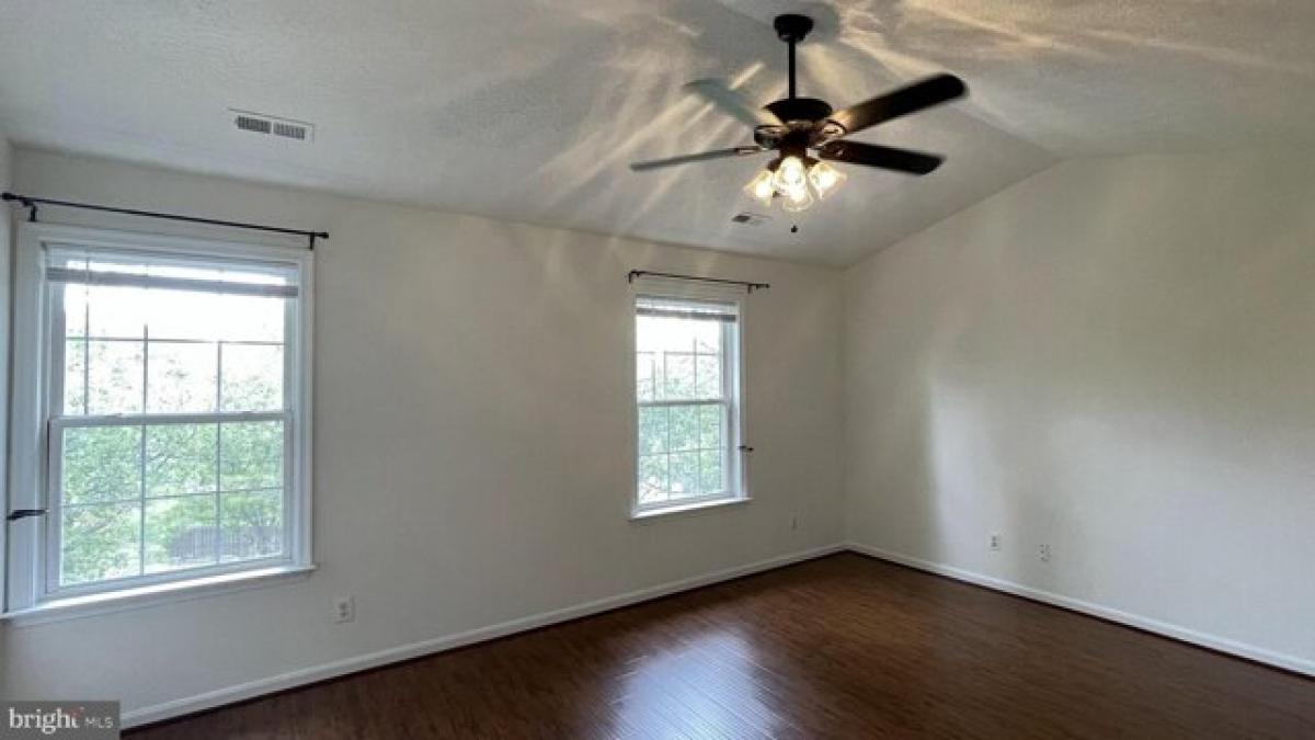 Picture of Home For Sale in Fredericksburg, Virginia, United States