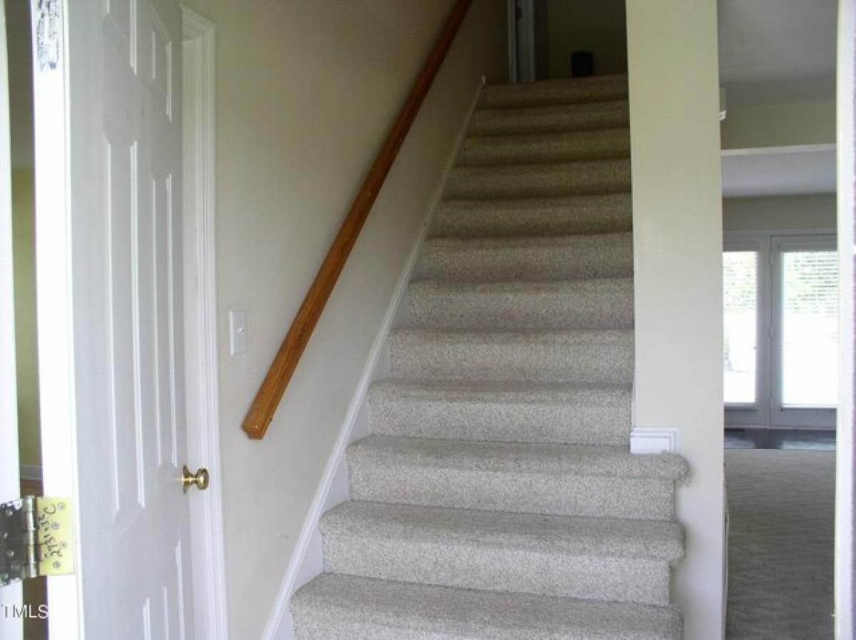 Picture of Home For Sale in Henderson, North Carolina, United States