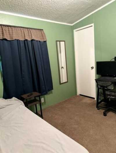 Home For Sale in Elgin, Texas