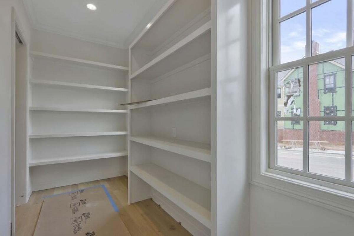 Picture of Home For Sale in Spring Hill, Tennessee, United States