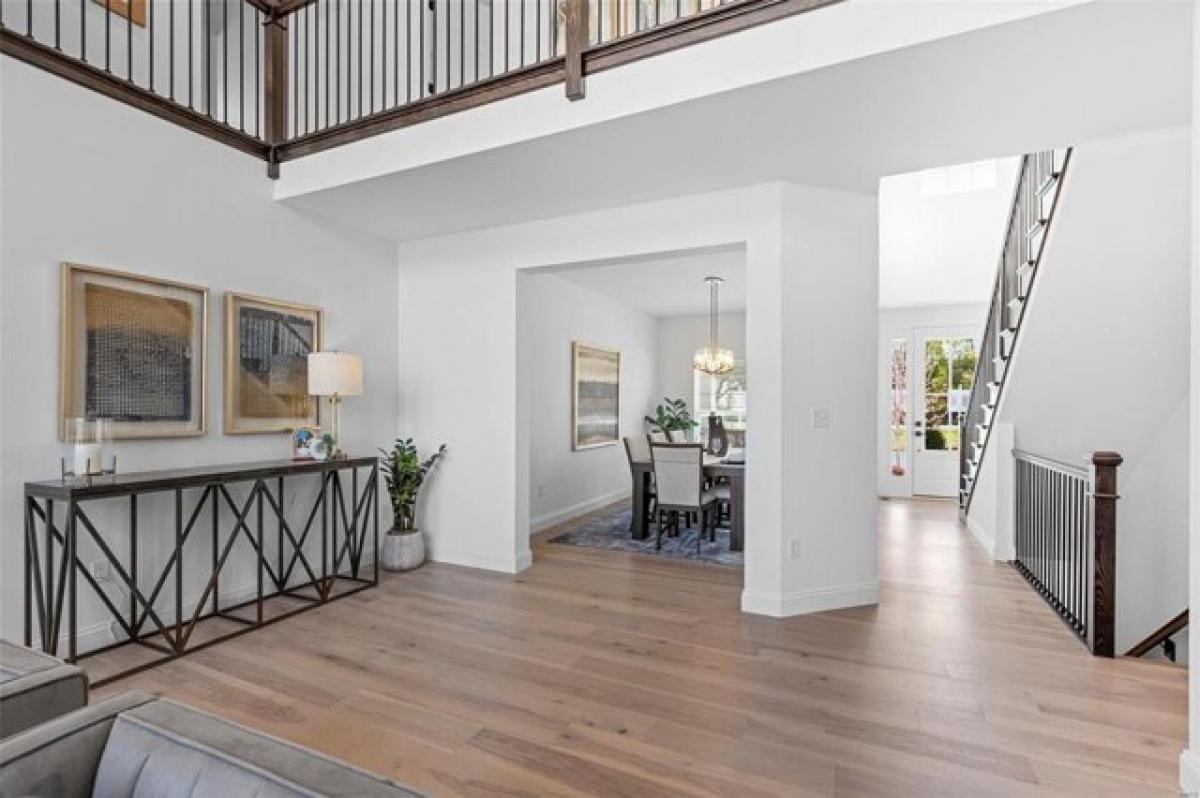 Picture of Home For Sale in Chesterfield, Missouri, United States