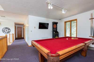 Home For Sale in Bushkill, Pennsylvania
