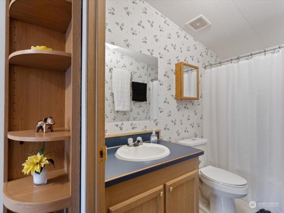 Picture of Home For Sale in Arlington, Washington, United States