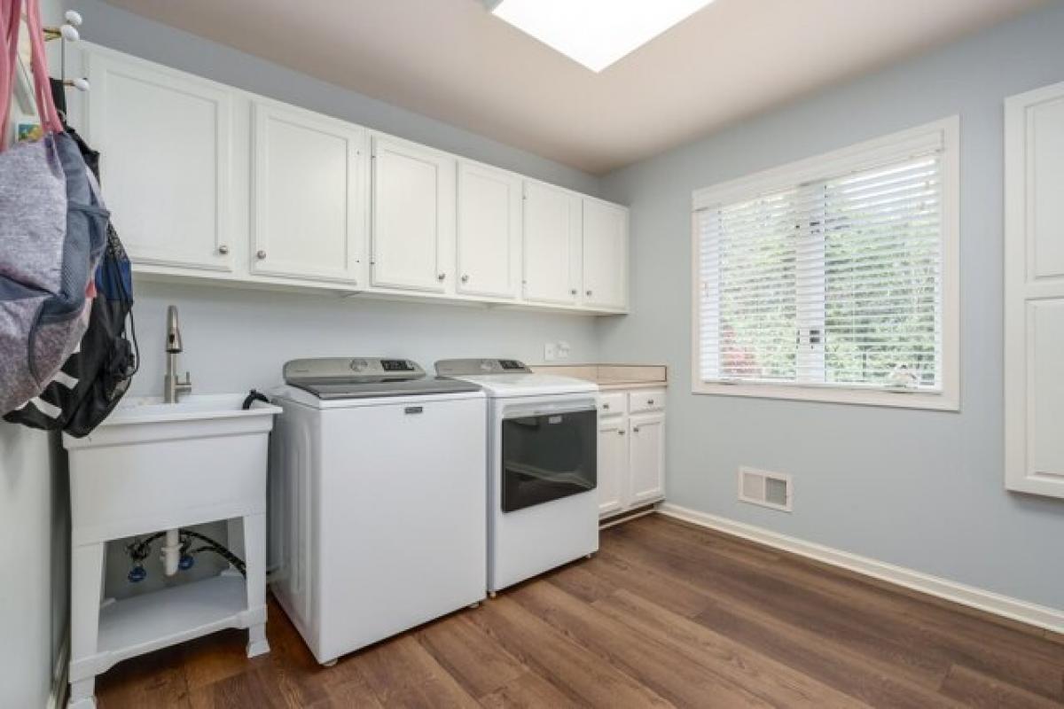 Picture of Home For Sale in Portage, Michigan, United States