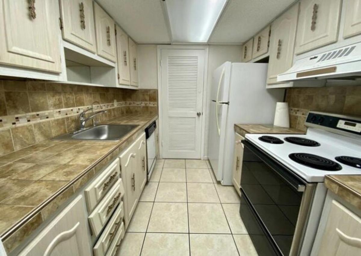 Picture of Home For Sale in Lantana, Florida, United States