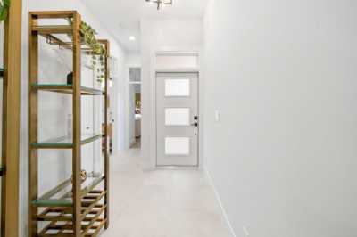 Home For Sale in Palm Beach Gardens, Florida