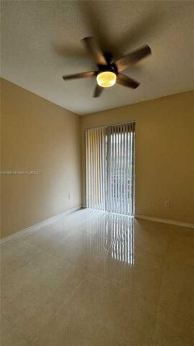Home For Rent in Pembroke Pines, Florida