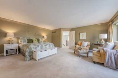 Home For Sale in Saint Charles, Illinois