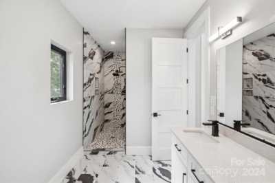 Home For Sale in Asheville, North Carolina