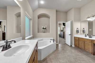 Home For Sale in Weatherford, Texas