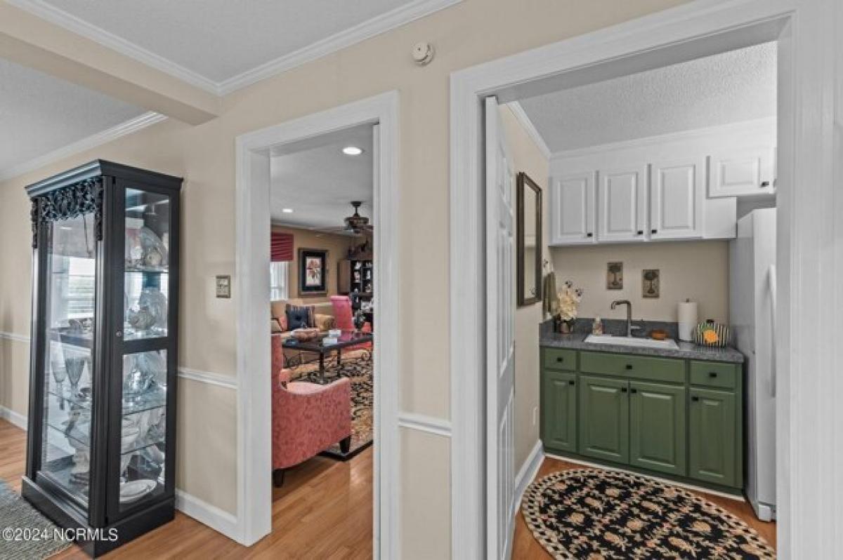 Picture of Home For Sale in Kinston, North Carolina, United States