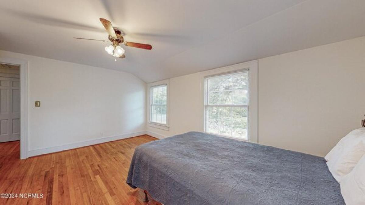 Picture of Home For Sale in Greenville, North Carolina, United States