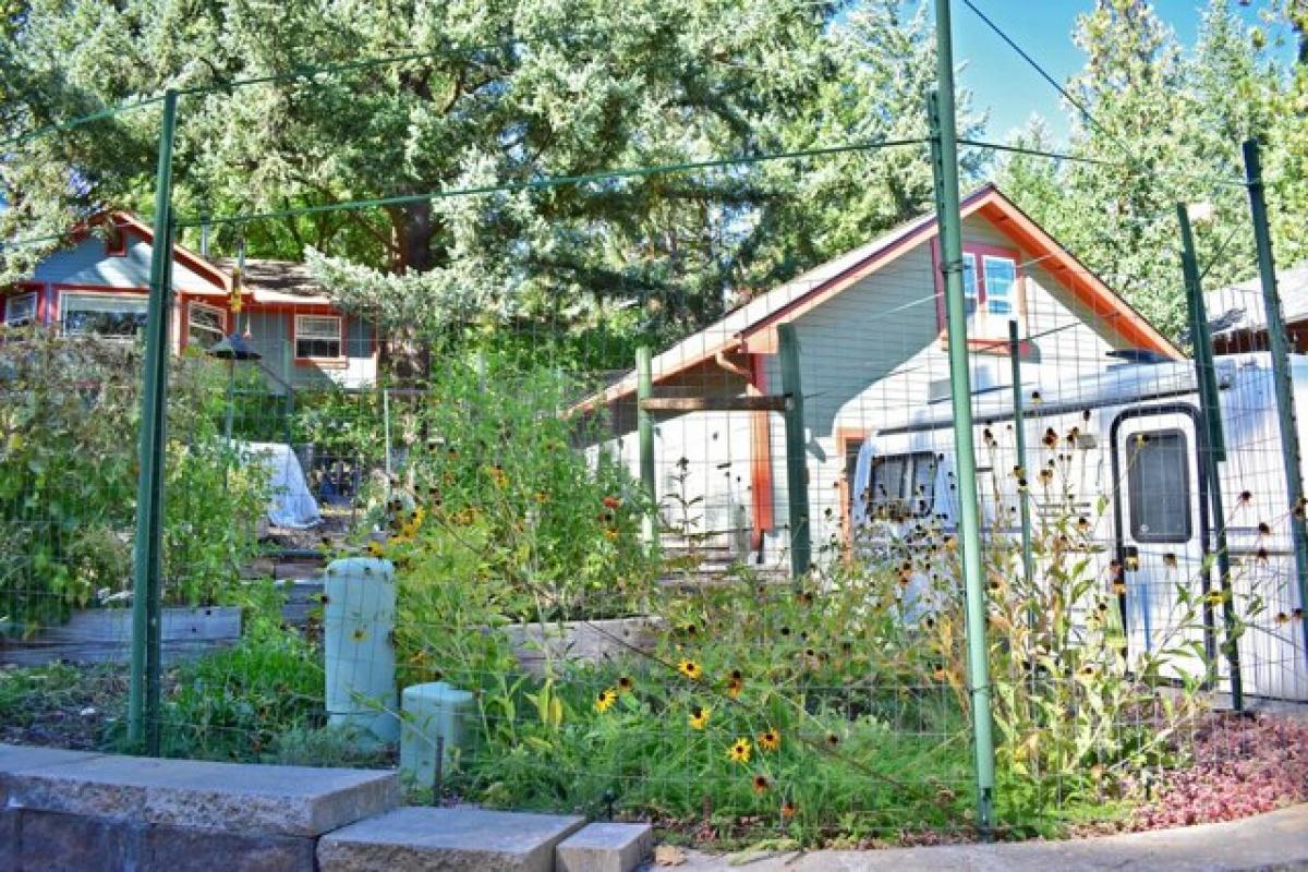 Picture of Home For Sale in Ashland, Oregon, United States