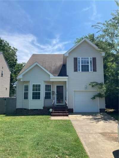 Home For Sale in Hampton, Virginia