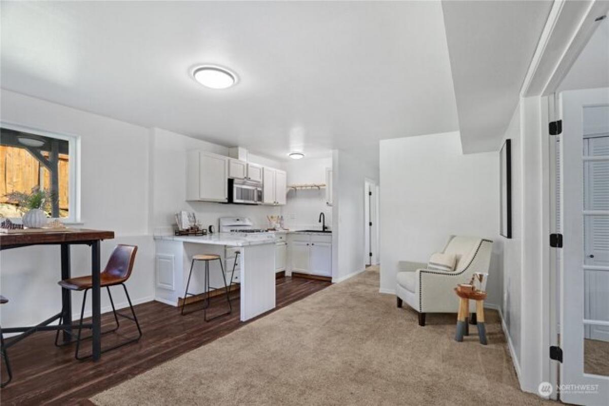 Picture of Home For Sale in Marysville, Washington, United States