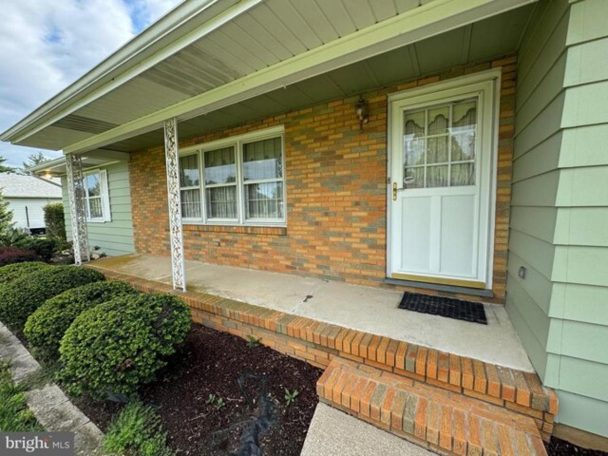 Picture of Home For Sale in Vineland, New Jersey, United States