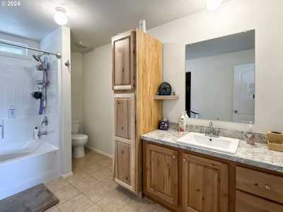 Home For Sale in Brookings, Oregon