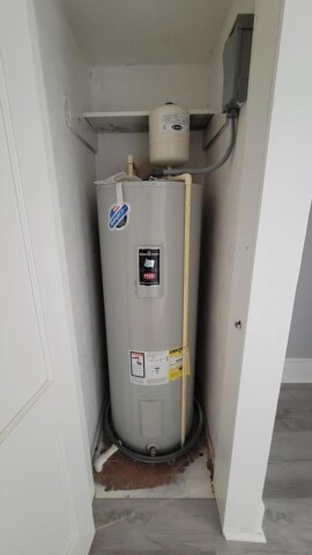 Picture of Home For Sale in Waycross, Georgia, United States