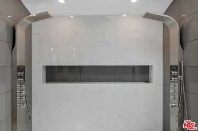 Home For Sale in Encino, California