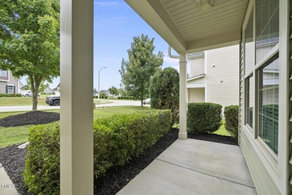 Picture of Home For Sale in Fuquay Varina, North Carolina, United States