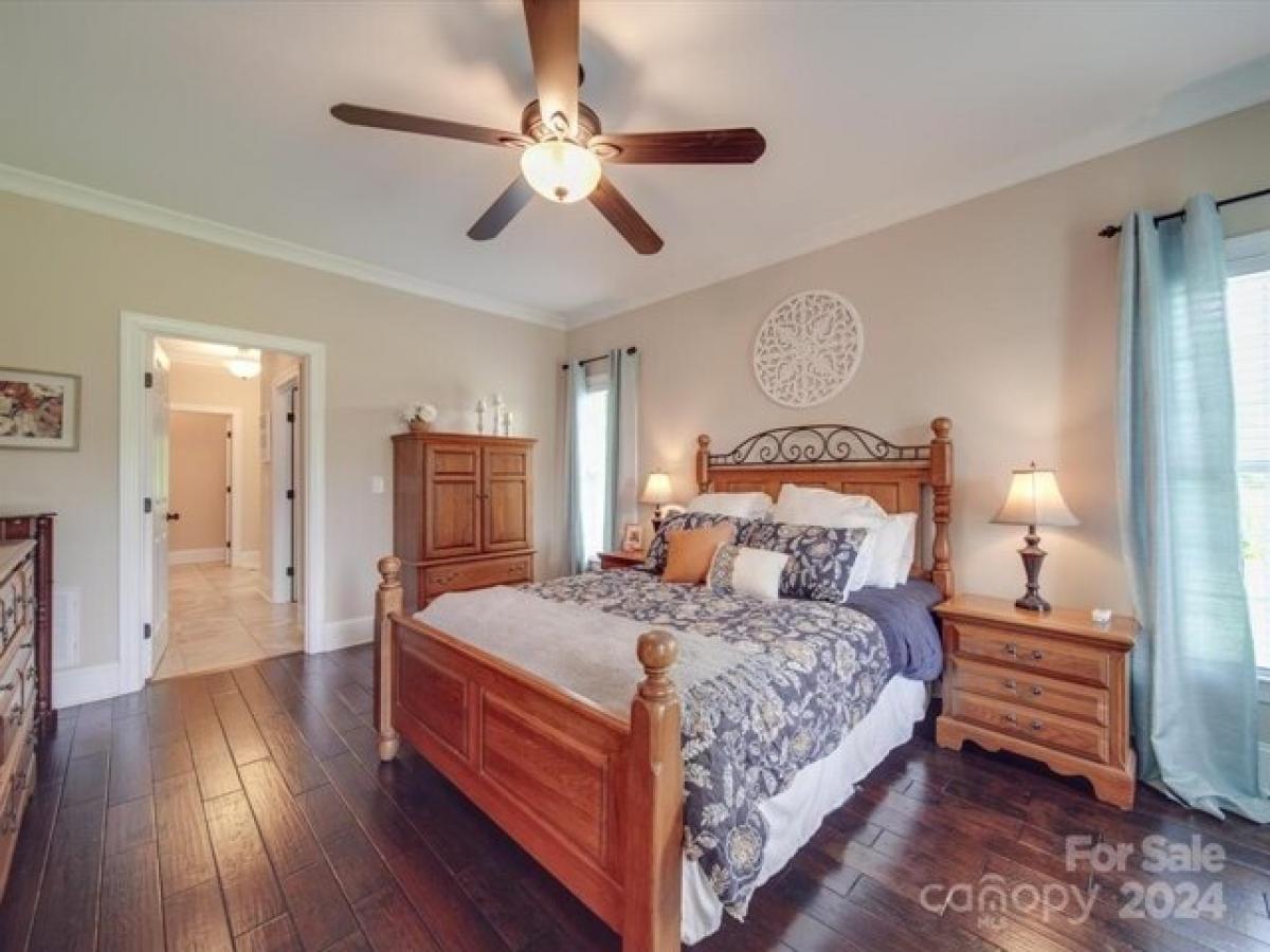 Picture of Home For Sale in Monroe, North Carolina, United States