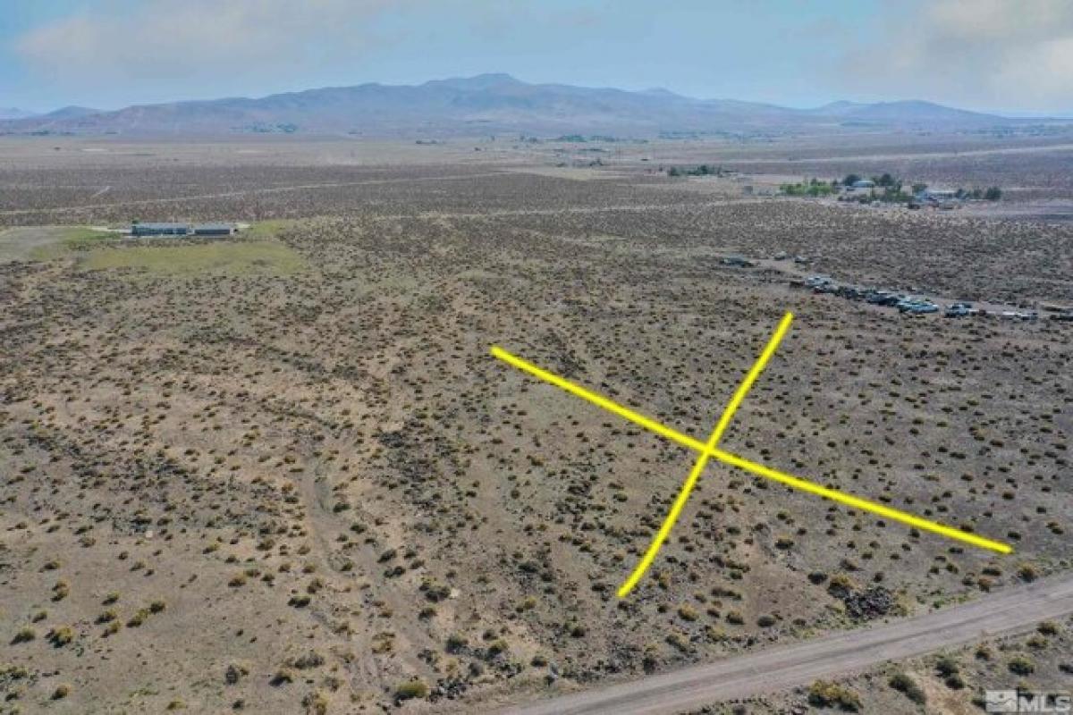 Picture of Residential Land For Sale in Silver Springs, Nevada, United States