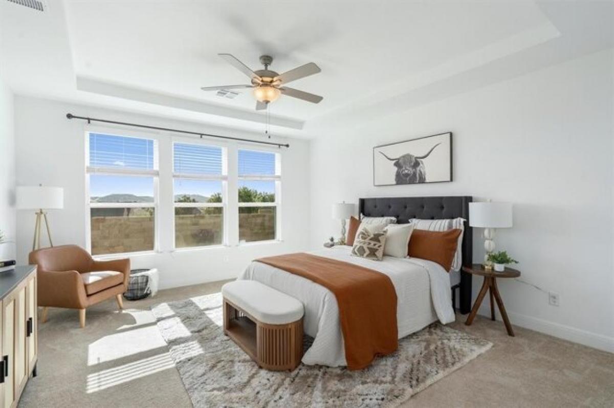 Picture of Home For Sale in Lakeway, Texas, United States