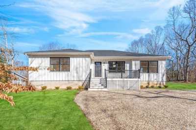 Home For Sale in East Hampton, New York