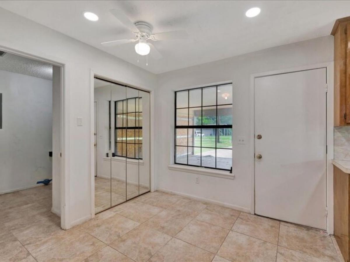 Picture of Home For Sale in Lufkin, Texas, United States