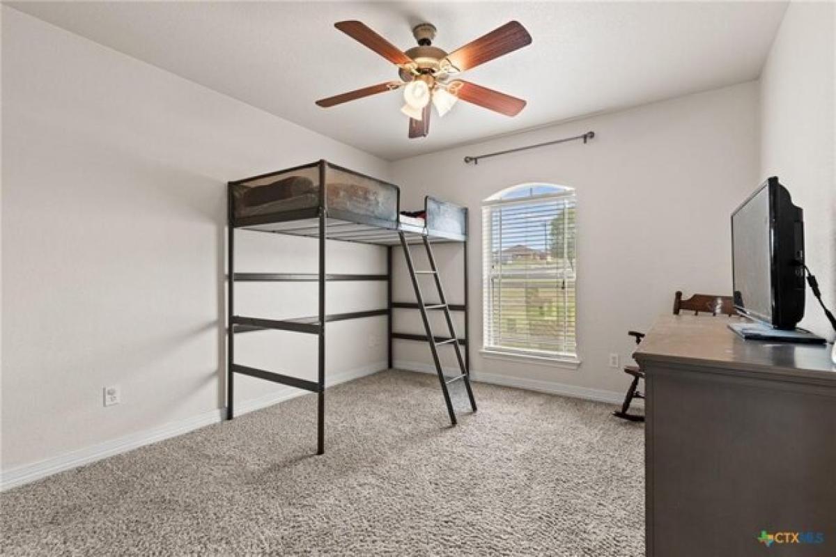 Picture of Home For Sale in Kempner, Texas, United States