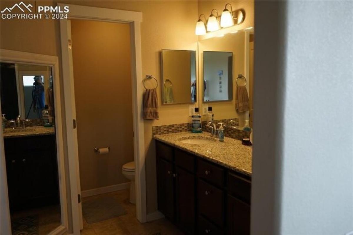 Picture of Home For Sale in Peyton, Colorado, United States