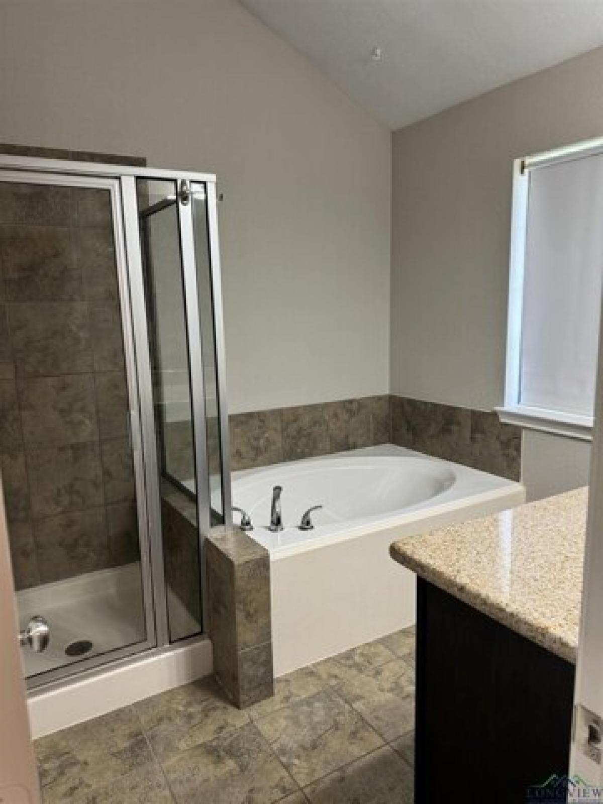 Picture of Home For Sale in Bryan, Texas, United States