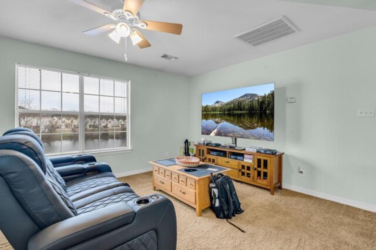 Picture of Home For Sale in Starkville, Mississippi, United States