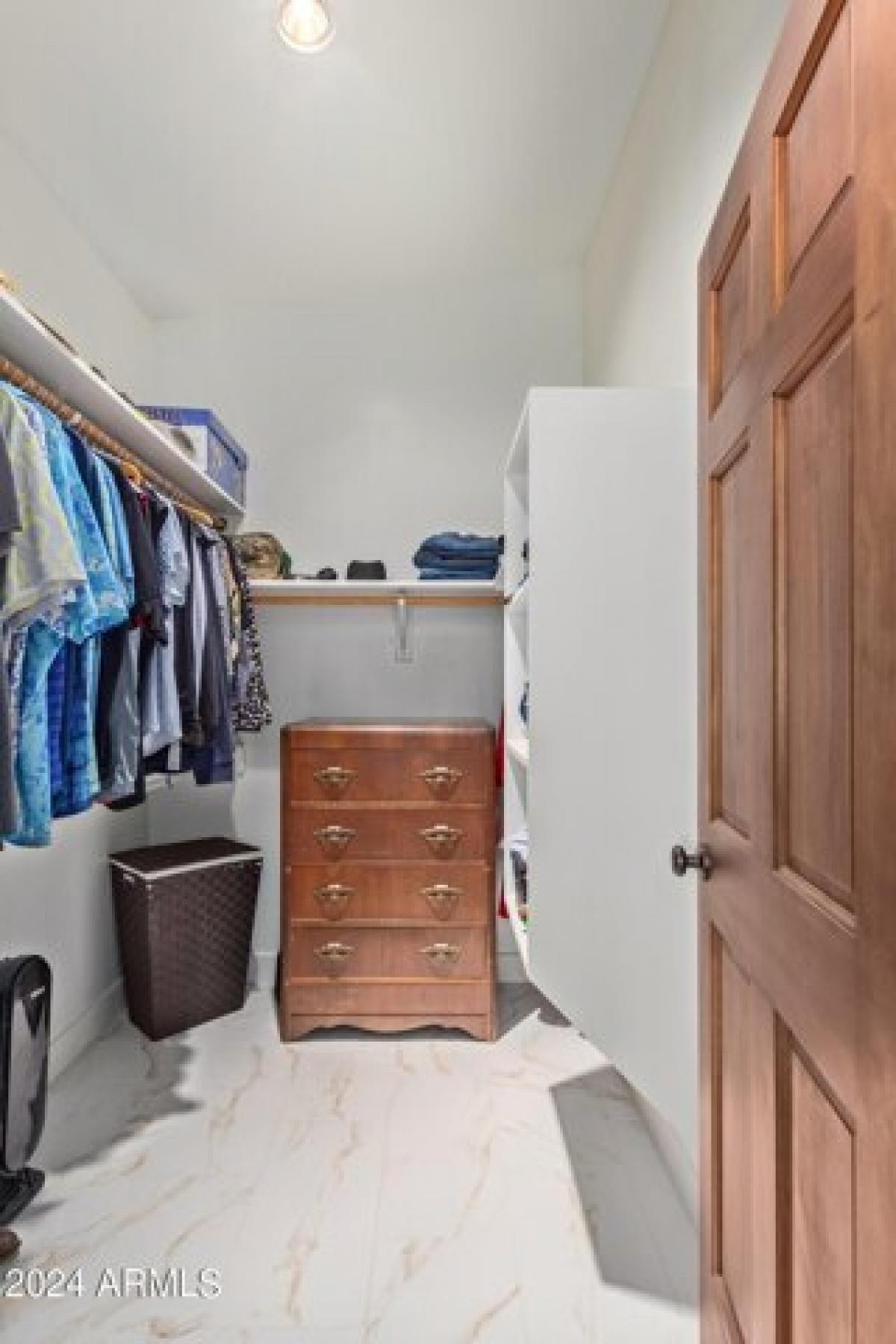 Picture of Home For Sale in Wickenburg, Arizona, United States