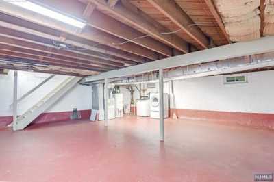 Home For Sale in Northvale, New Jersey