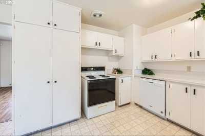 Home For Sale in Gresham, Oregon