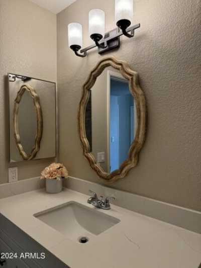 Home For Sale in Glendale, Arizona