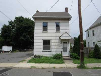 Home For Rent in Phillipsburg, New Jersey