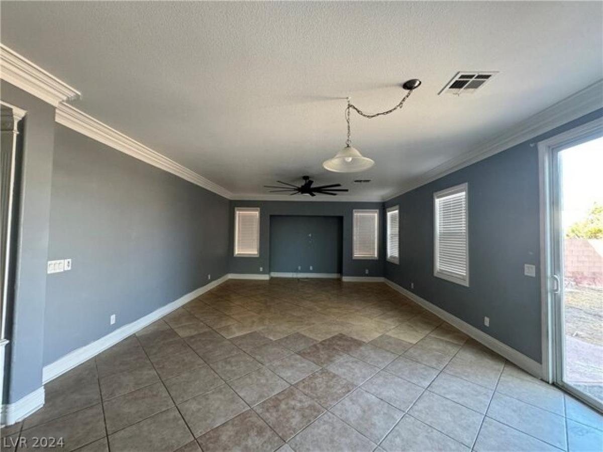 Picture of Home For Sale in North Las Vegas, Nevada, United States